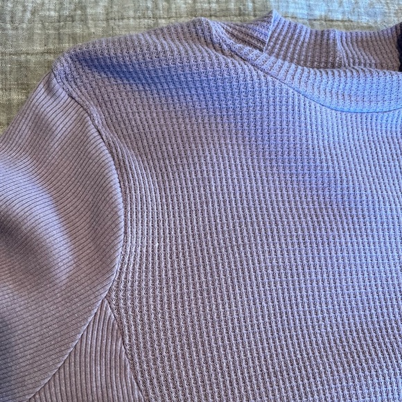 Anthropologie t.la lavender mock neck long sleeve shirt, size large - Picture 3 of 4